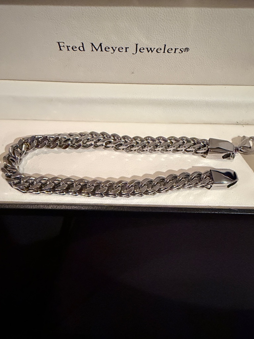 Fred Meyer Jewelers Men's Stainless Steel Curb Chain Bracelet - Silver